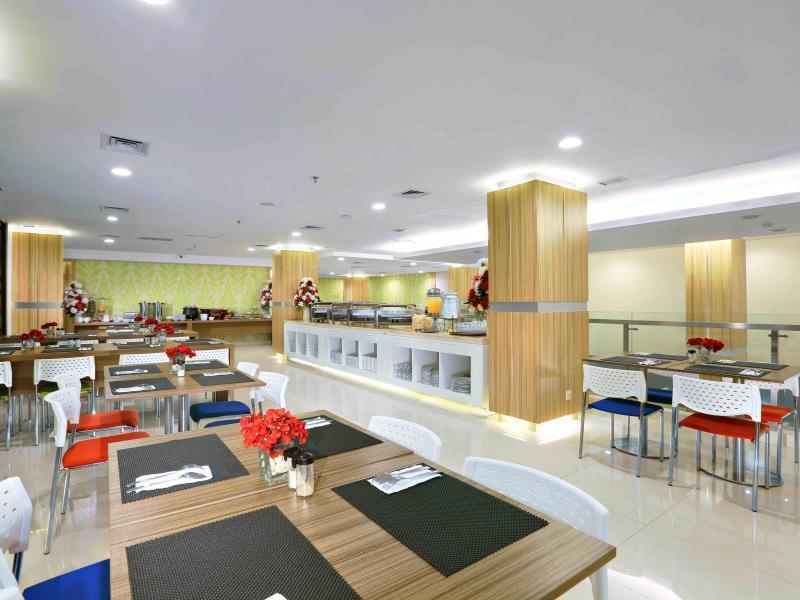 코르델라 호텔 치르본 치레본 외부 사진